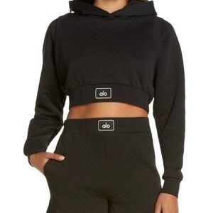 ALO Yoga Arena Quilted Crop Hoodie in Black